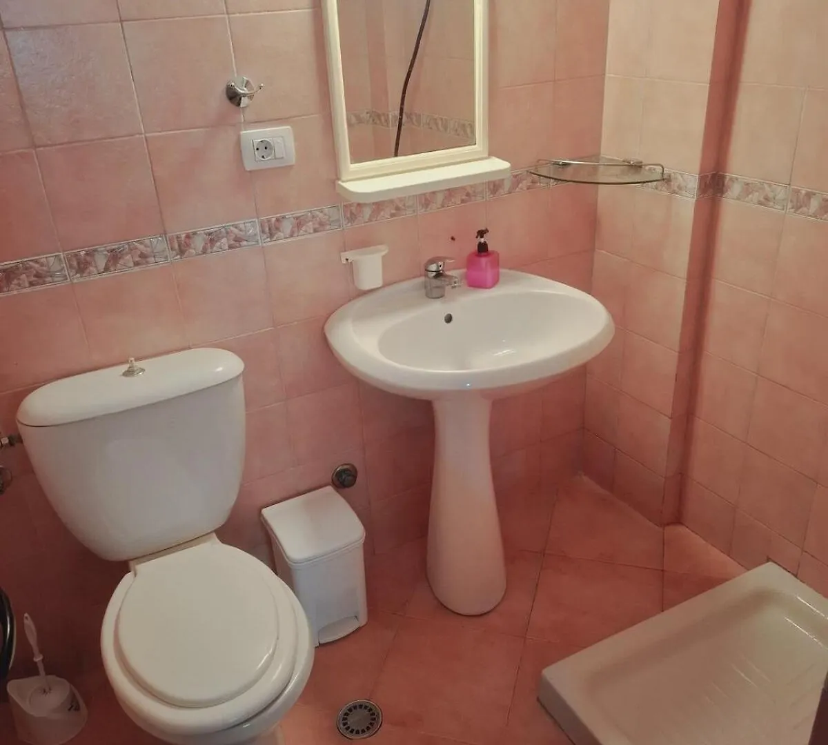 Дом отдыха Rhea Room Химара